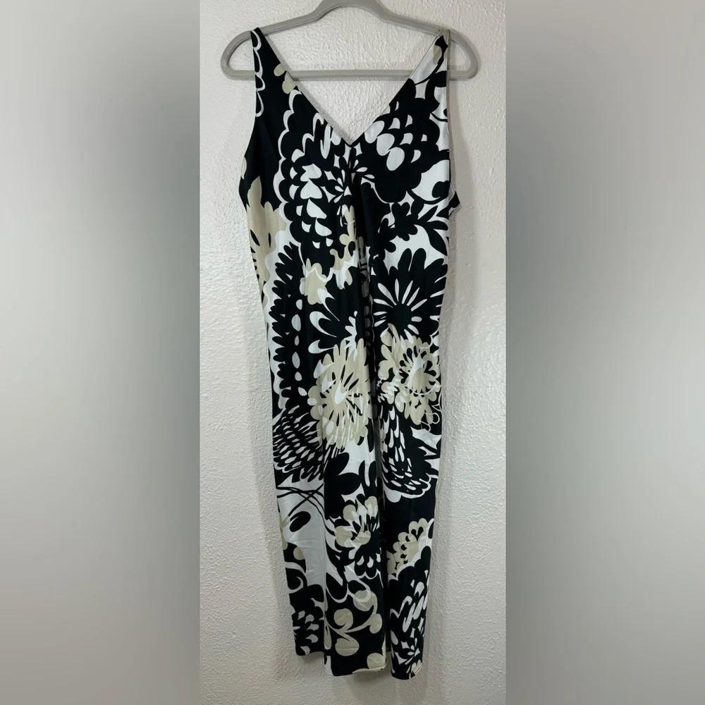Natori Black & Cream Floral Slip Dress